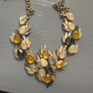 Statement Gem Necklace Gold‎ Tone Chunky Gold Olive Green Rhinestone Bib Collar